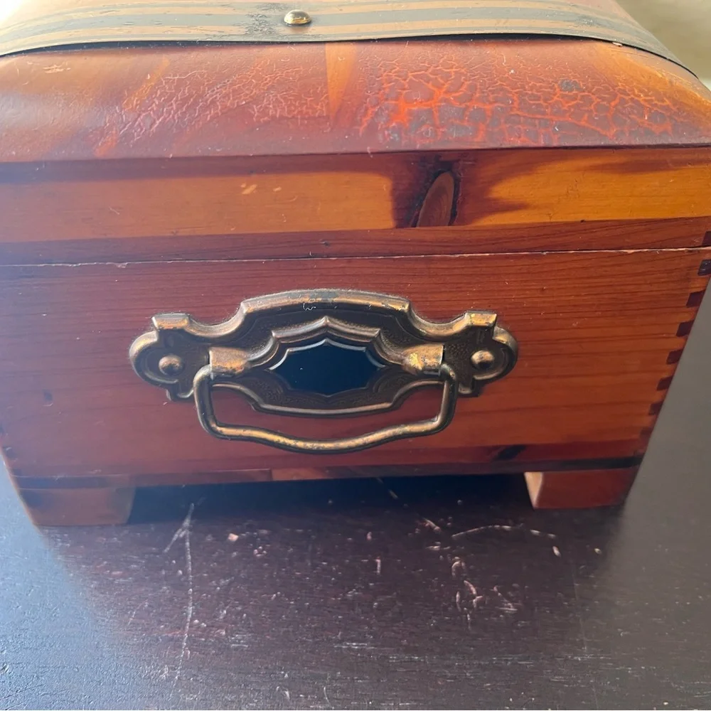 Vintage 1950's Pilliod Wooden Chest Box Swanton Ohio Cedar Jewelry Box Rustic
